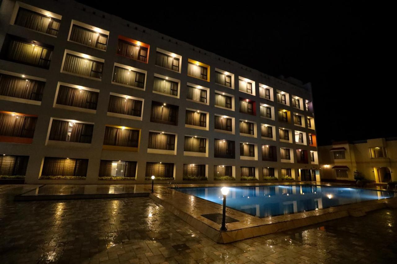 Hotel Atithi, Aurangabad Aurangabad (Maharashtra) Exterior foto