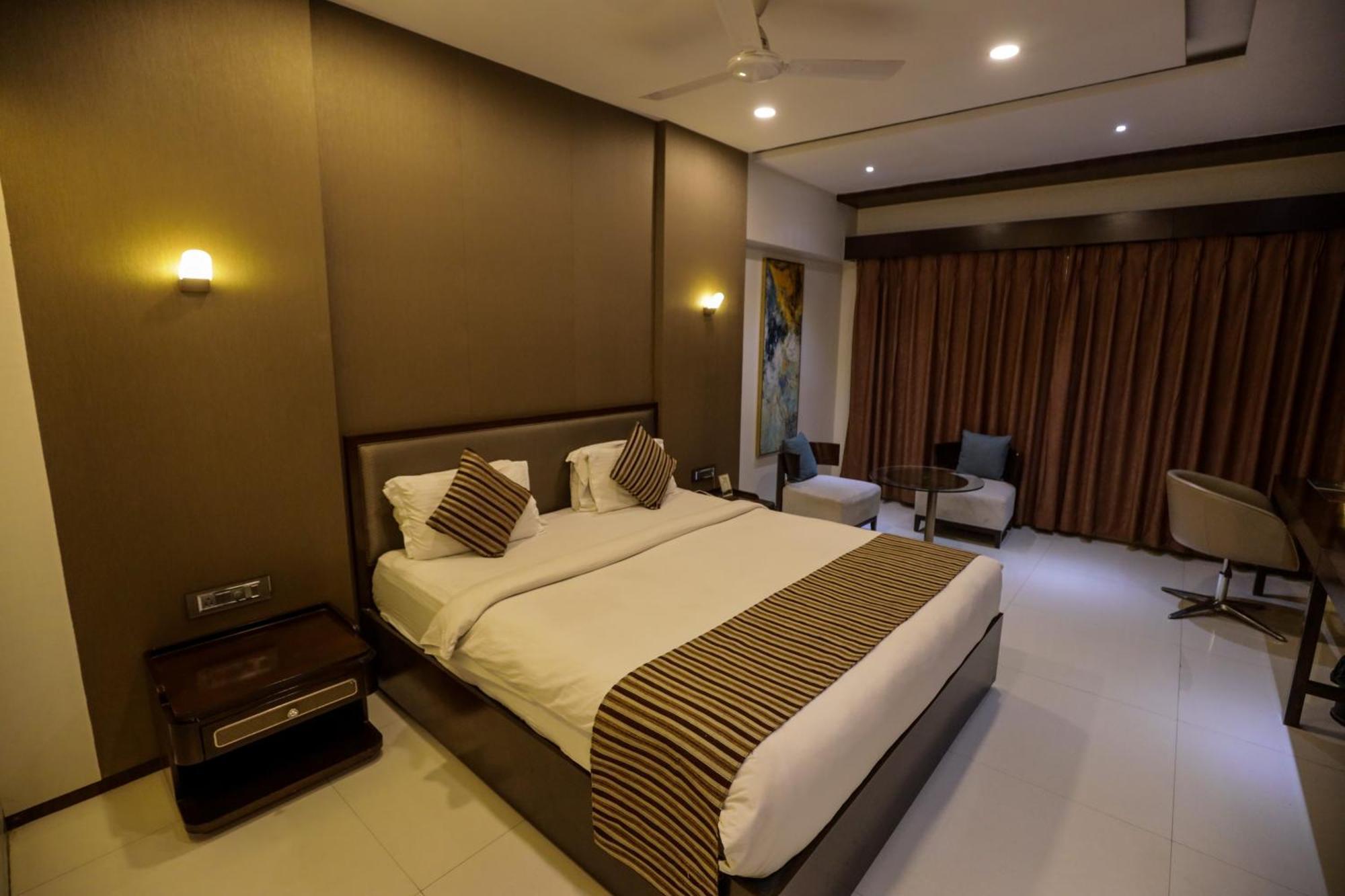 Hotel Atithi, Aurangabad Aurangabad (Maharashtra) Exterior foto