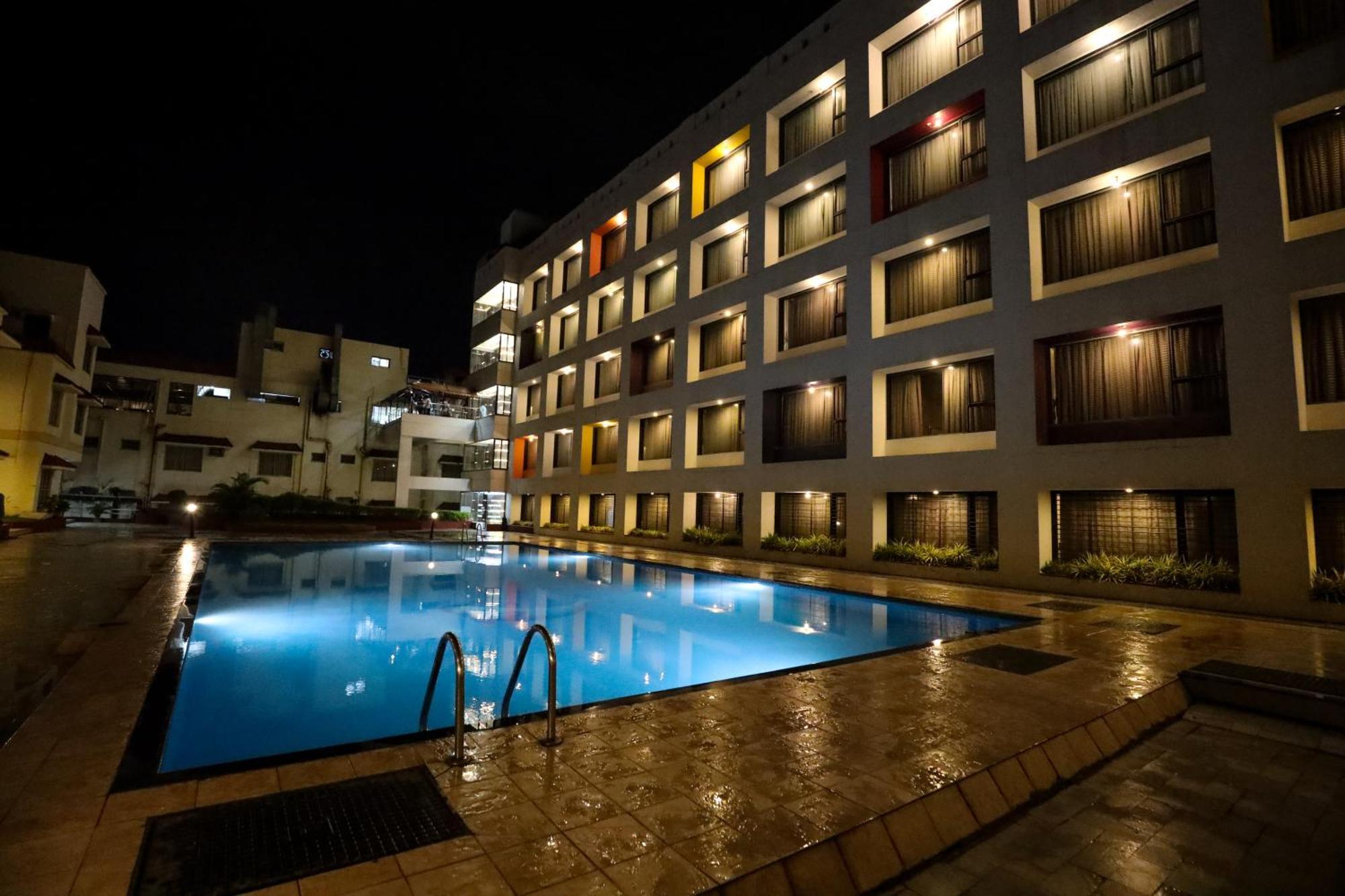 Hotel Atithi, Aurangabad Aurangabad (Maharashtra) Exterior foto